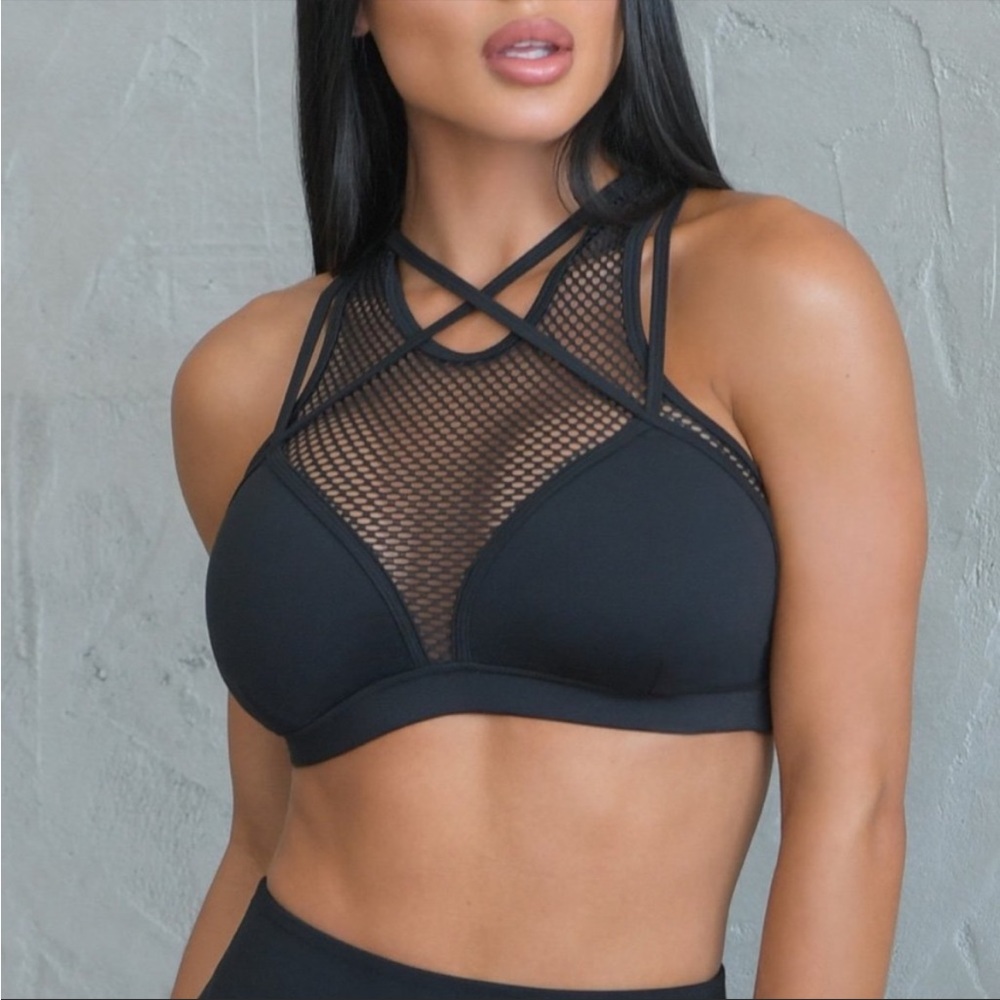 EUC - Bombshell Sportswear Iconic Sports Bra in Black